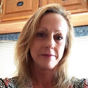 Meet your Posher, Virginia